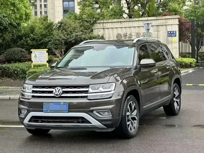 Volkswagen Teramont 2017, 80000 км, за 88800 CNY - фото 1