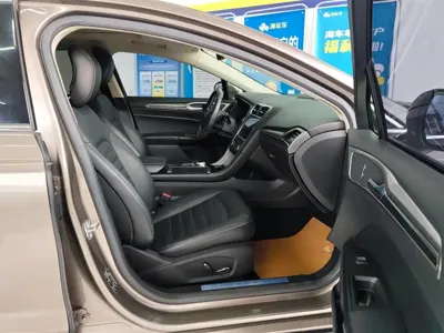 Ford Mondeo 2018, 72800 км, за 46900 CNY - фото 8