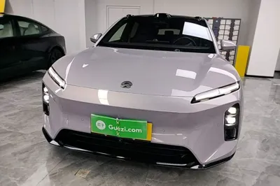 Nio ET5T 2025, 14800 км, за 220878.1 CNY
