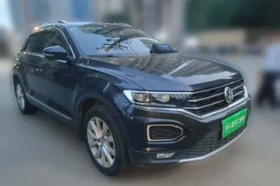 Volkswagen T-Roc 2018, 46700 км, за 67979686.04 CNY