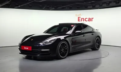 Porsche Panamera · 2020 год