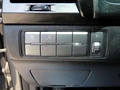 KG_Mobility_Ssangyong Rexton 2021, 124997 км, за 15100000 KRW - фото 15