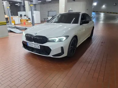 BMW 3-Series · 2025 год