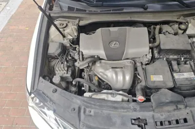 Lexus ES 2015, 81400 км, за 98051.52 CNY - фото 23