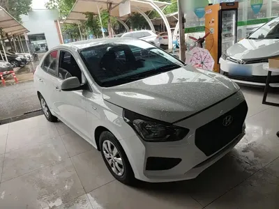 Hyundai Verna 2020, 16200 км, за 24400 CNY