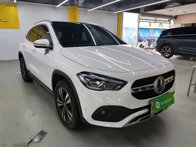 Mercedes-Benz GLA 2021, 44700 км, за 107300 CNY