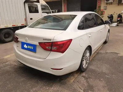 Buick Excelle 2015, 123900 км, за 17000 CNY