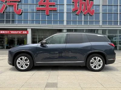 Nio ES8 2021, 140000 км, за 95000 CNY