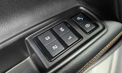 Jaguar XE 2016, 66247 км, за 8900000 KRW - фото 20