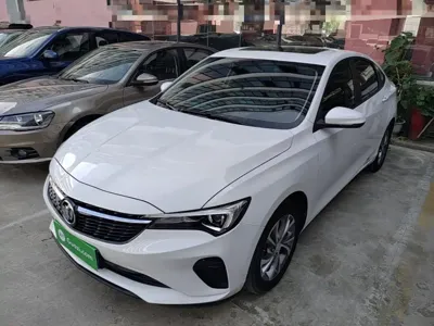 Buick Verano · 2022 год