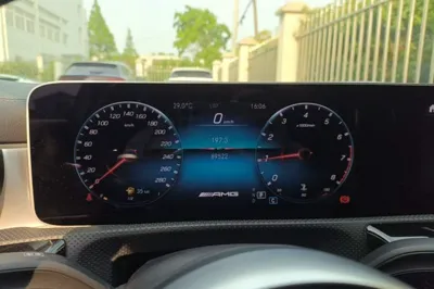 Mercedes-Benz A AMG 2019, 89500 км, за 157488.55 CNY - фото 15