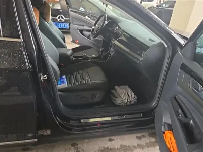 Volkswagen Passat 2021, 51600 км, за 83000 CNY - фото 8