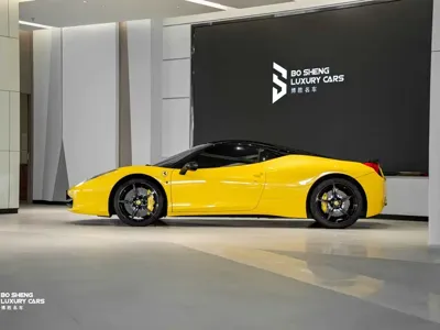 Ferrari 458 2012, 41000 км, за 1098000 CNY