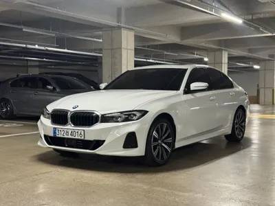 BMW 3-Series · 2025 год