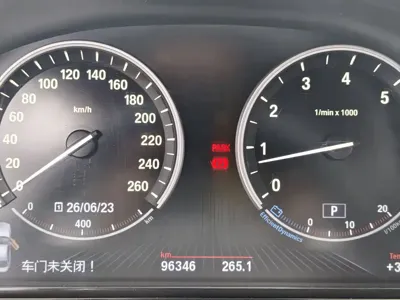 BMW 6 Series 2014, 96000 км, за 100300 CNY - фото 11