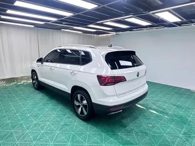 Volkswagen Tharu 2022, 24000 км, за 125800 CNY