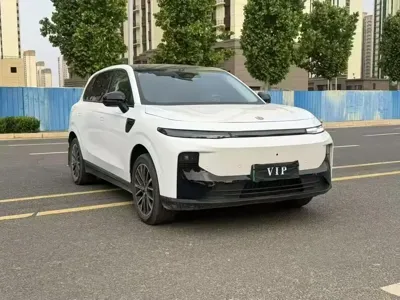 Leapmotor Leapmotor B10 2025, 15000 км, за 73800 CNY