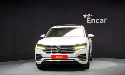 Volkswagen Touareg 2021, 108406 км, за 37500000 KRW