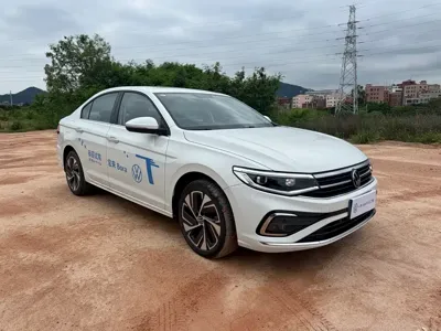 Volkswagen Bora 2024, 5500 км, за 68800 CNY