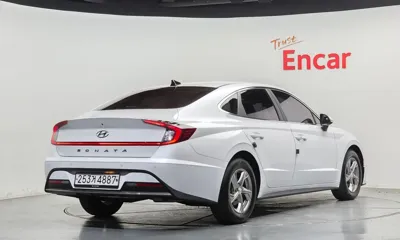 Hyundai Sonata 2020, 111611 км, за 12700000 KRW - фото 2