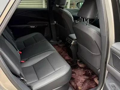 Lexus RX 2025, 6300 км, за 375800 CNY - фото 10