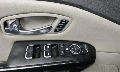 Kia Canival 2015, 151313 км, за 9500000 KRW - фото 13