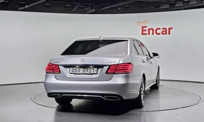 Mercedes-Benz E-Class 2016, 123106 км, за 10900000 KRW - фото 4