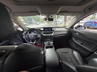 Hongqi Hongqi H5 2021, 45000 км, за 51500 CNY