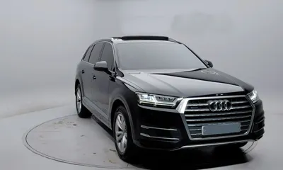 Audi Q7 2019, 111581 км, за 30500000 KRW