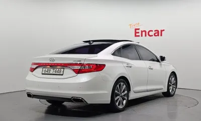 Hyundai Grandeur 2015, 155017 км, за 7500000 KRW - фото 2