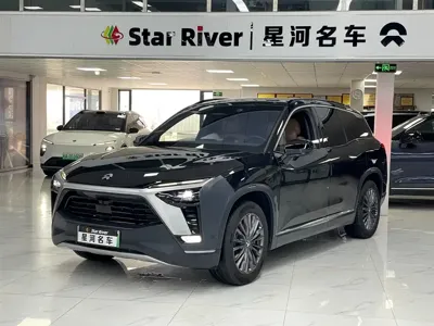 Nio ES8 · 2022 год