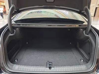Audi A7L 2023, 32000 км, за 262800 CNY - фото 9