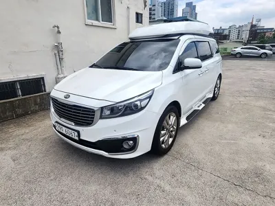 Kia Canival · 2015 год