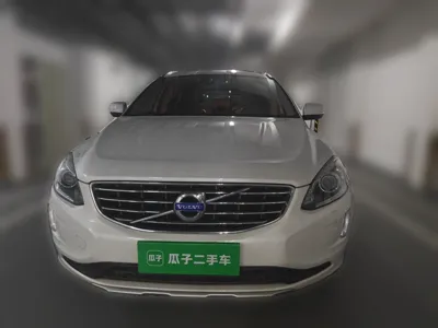Volvo XC60 2017, 102600 км, за 65955.62 CNY - фото 2