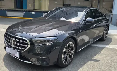 Mercedes-Benz E-Class · 2025 год