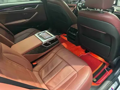 BMW 5 Series 2019, 150000 км, за 136800 CNY - фото 8