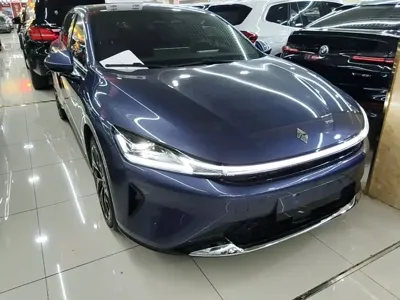Baojun 宝骏享境 2025, 15600 км, за 90399 CNY
