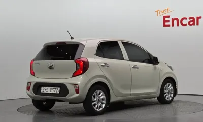 Kia Morning 2018, 142070 км, за 6000000 KRW