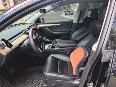 Tesla Model Y 2022, 86199 км, за 145600 CNY - фото 8