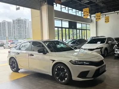 Honda Civic 2023, 11900 км, за 86800 CNY - фото 4