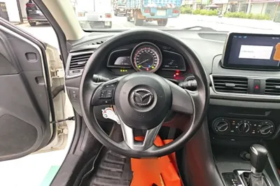 Mazda Mazda 3 Axela 2016, 101800 км, за 45726.81 CNY - фото 13