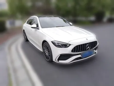 Mercedes-Benz C-Class 2024, 49300 км, за 218031.27 CNY