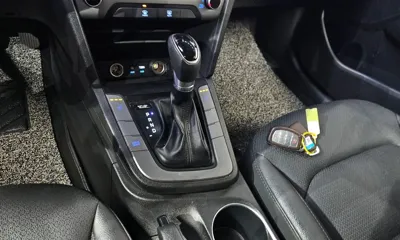 Hyundai Avante 2018, 78268 км, за 11000000 KRW - фото 9
