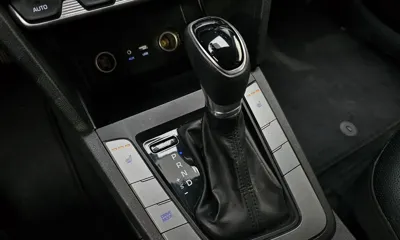 Hyundai Avante 2019, 156037 км, за 6500000 KRW - фото 9
