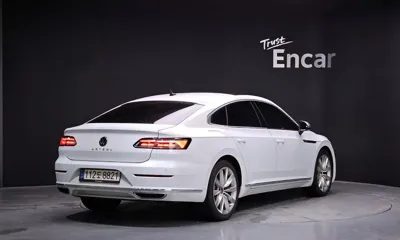 Volkswagen Arteon 2022, 88206 км, за 25600000 KRW