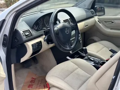 Mercedes-Benz A-Class (Import) 2012, 140000 км, за 22000 CNY