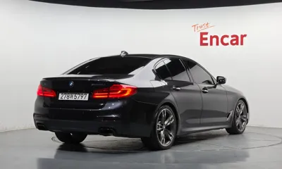 BMW 5-Series 2018, 104119 км, за 35300000 KRW