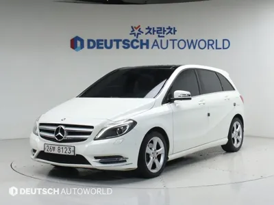 Mercedes-Benz B-Class · 2013 год