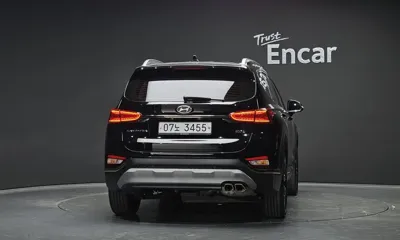 Hyundai Santafe 2019, 122986 км, за 18900000 KRW