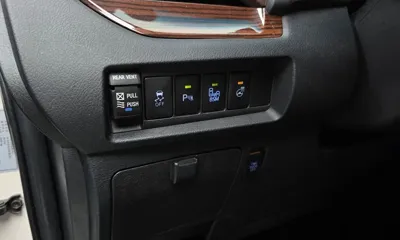 Toyota Sienna 2015, 286386 км, за 11300000 KRW - фото 17